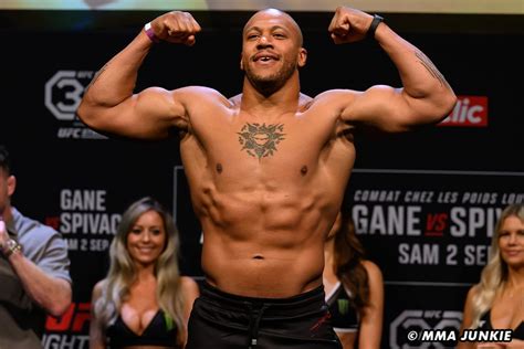 UFC Fight Night 226 results: Ciryl Gane seals banner night for .